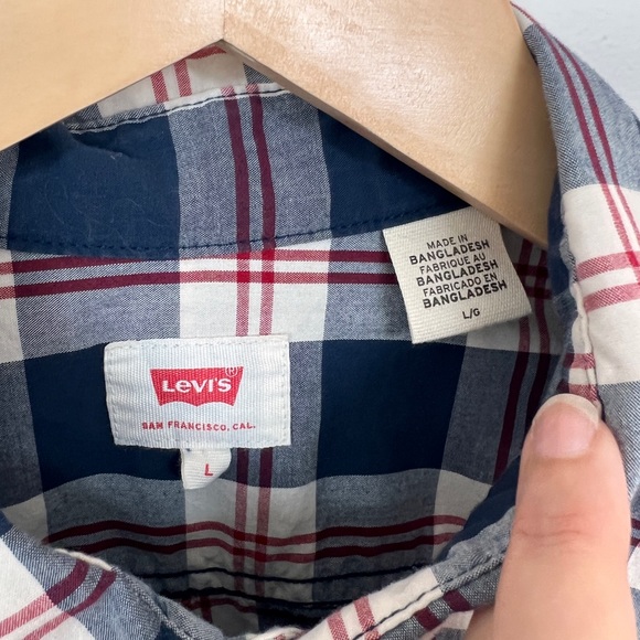 Mens LEVI’S button up plaid collar shirt Large - Picture 2 of 5